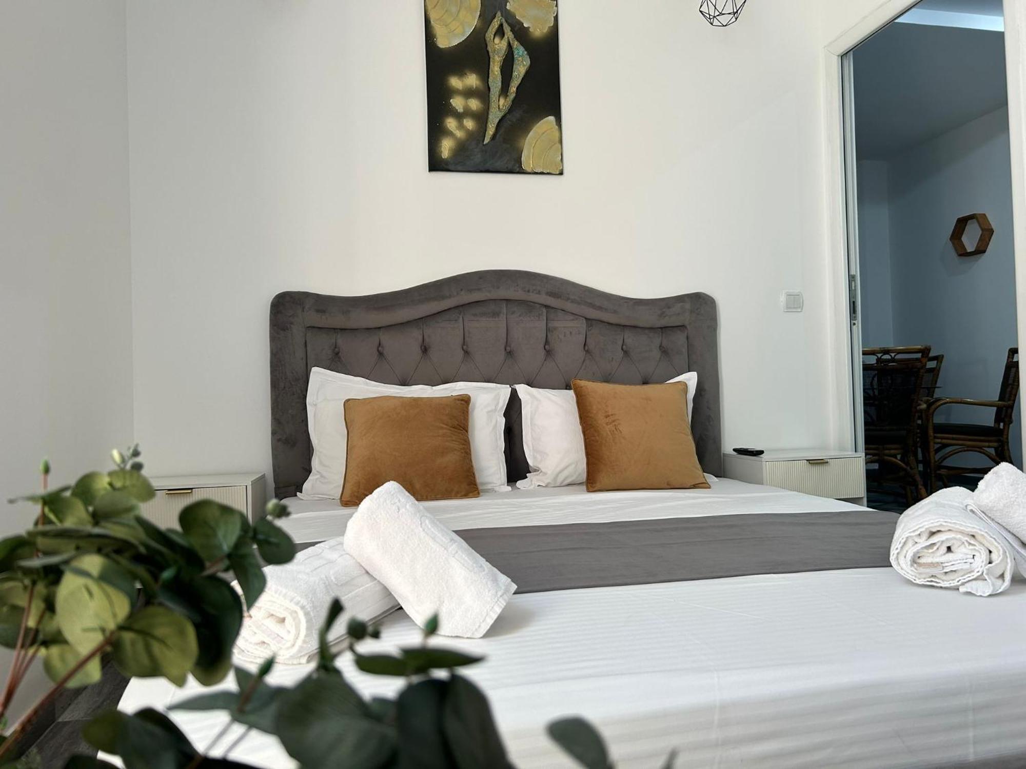 Avenue Palm On The Beach - Avenue Hotels Eforie Nord Exteriör bild